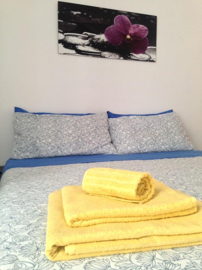 Guest House Via Crispi 波扎洛 外观 照片