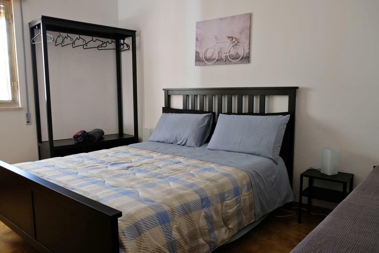 Guest House Via Crispi 波扎洛 外观 照片